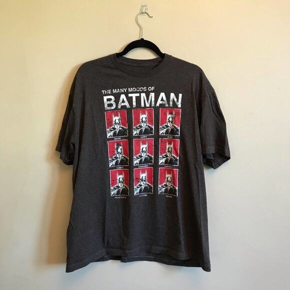 Batman XL gray men short sleeve t-shirt DC comics - Picture 1 of 7